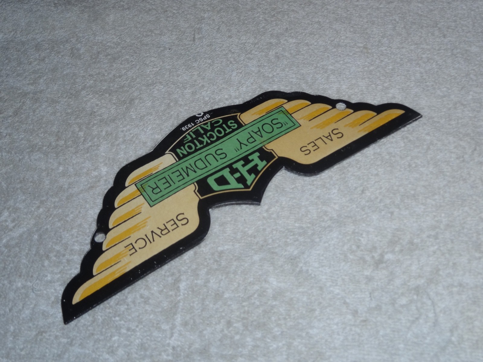 VINTAGE 1939 HARLEY DAVIDSON MOTORCYCLE SOAPY WINGS PORCELAIN METAL GAS OIL SIGN