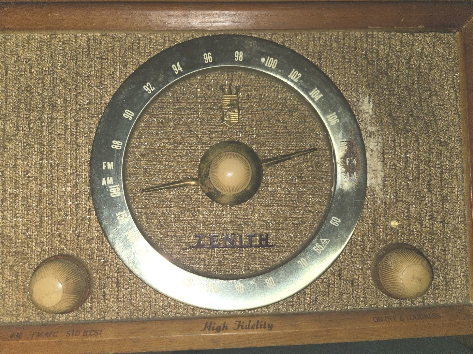 Vintage ZENITH High Fidelity AM/FM Tube Radio Wood Cabinet ~ Model B835 Working