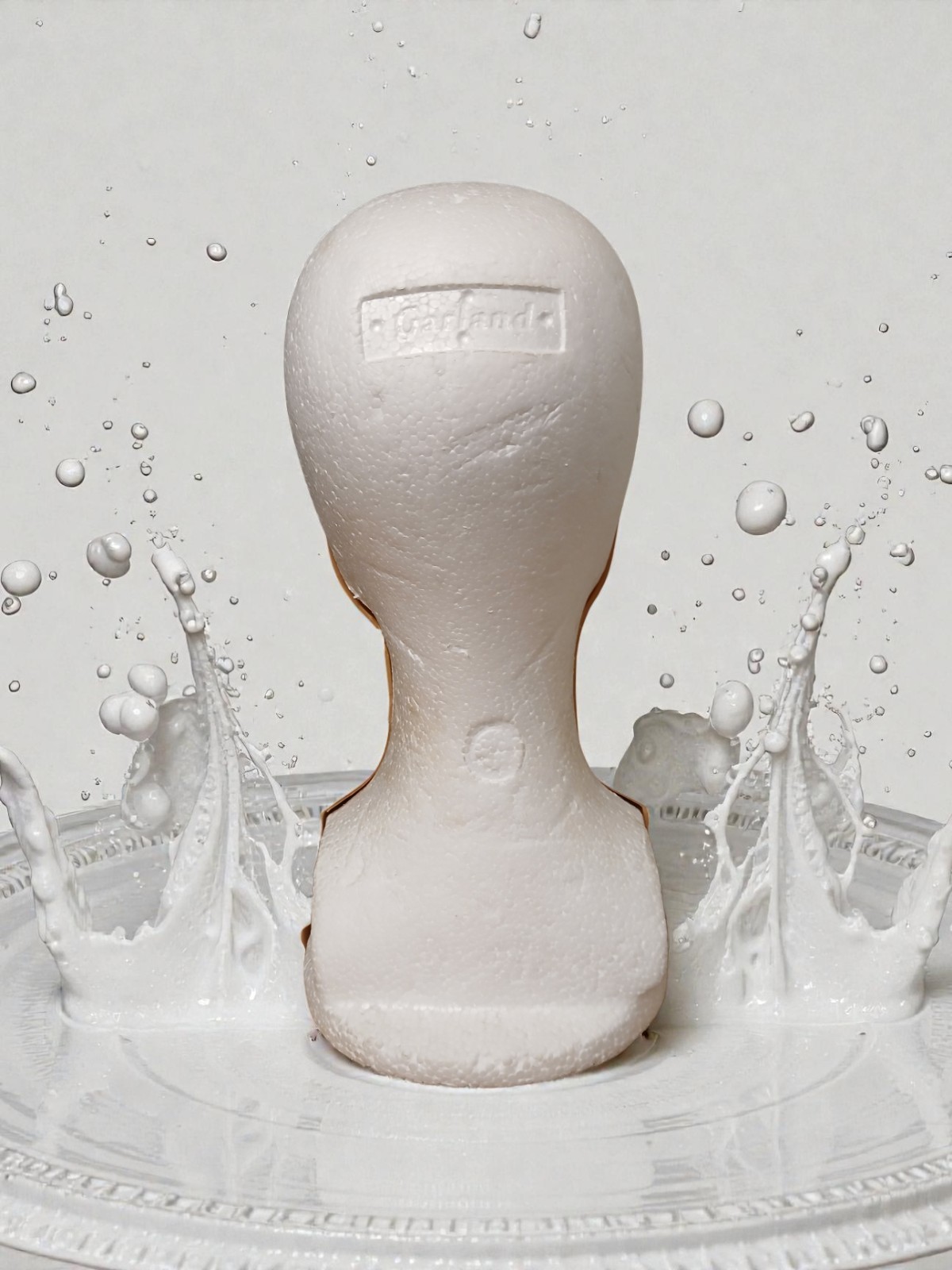 FEMALE MANNEQUIN WIG DISPLAY HEAD. WIG HOLDER. FOAM WIG HEAD