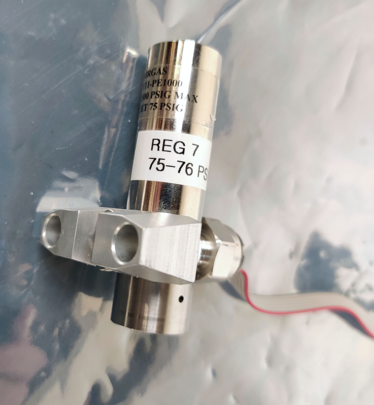 Airgas Y11-PE100 Gas Pressure Regulator 4500 PSIG, Out: 75 PSIG