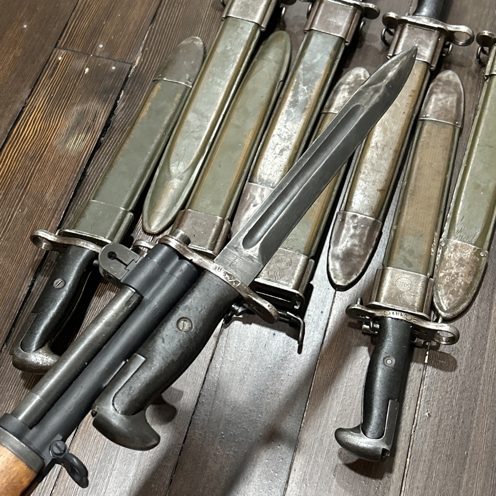 Original M1 Garand bayonet US marked w/ E-US scabbard also fits 1903 1903A3 NICE