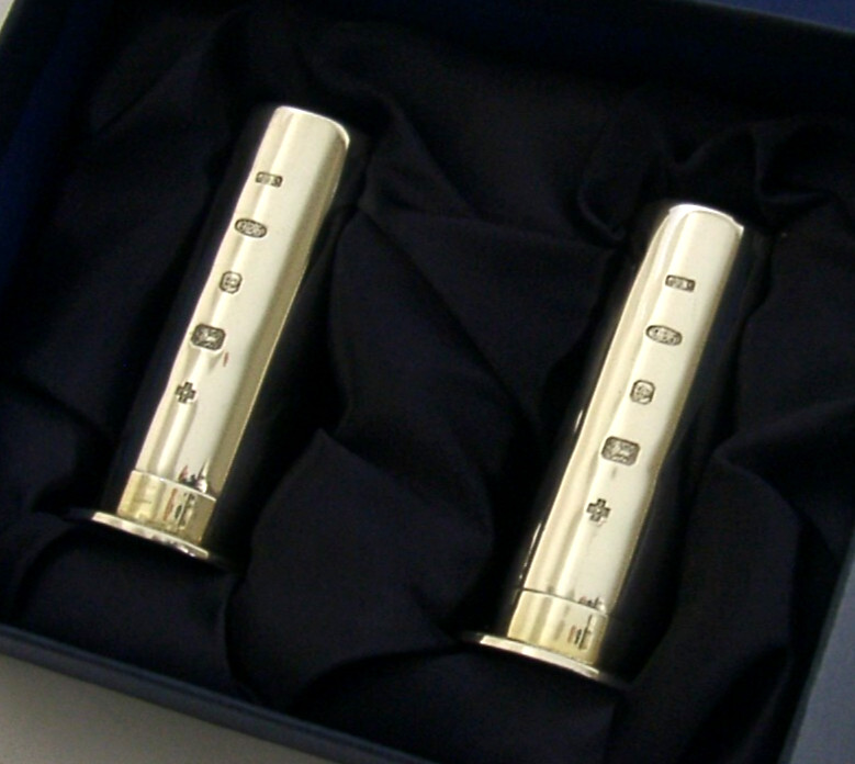 BOXED STERLING SILVER SHOOTING GUN CARTRIDGE SALT PEPPER POTS 2000 CRUET ENGLISH