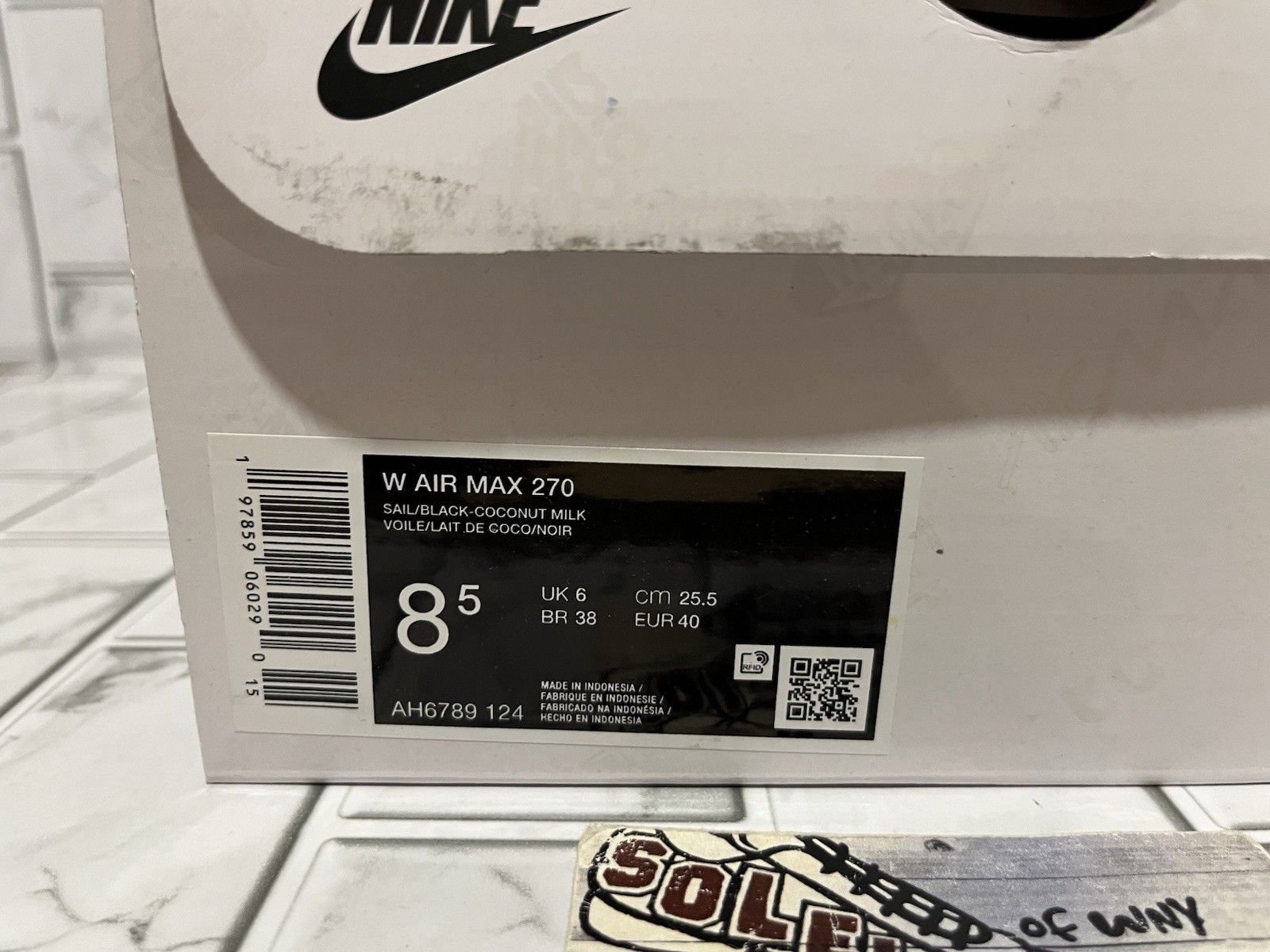 New Nike Air Max 270 Yellow White Running Gym Workout Training Shoes Womens