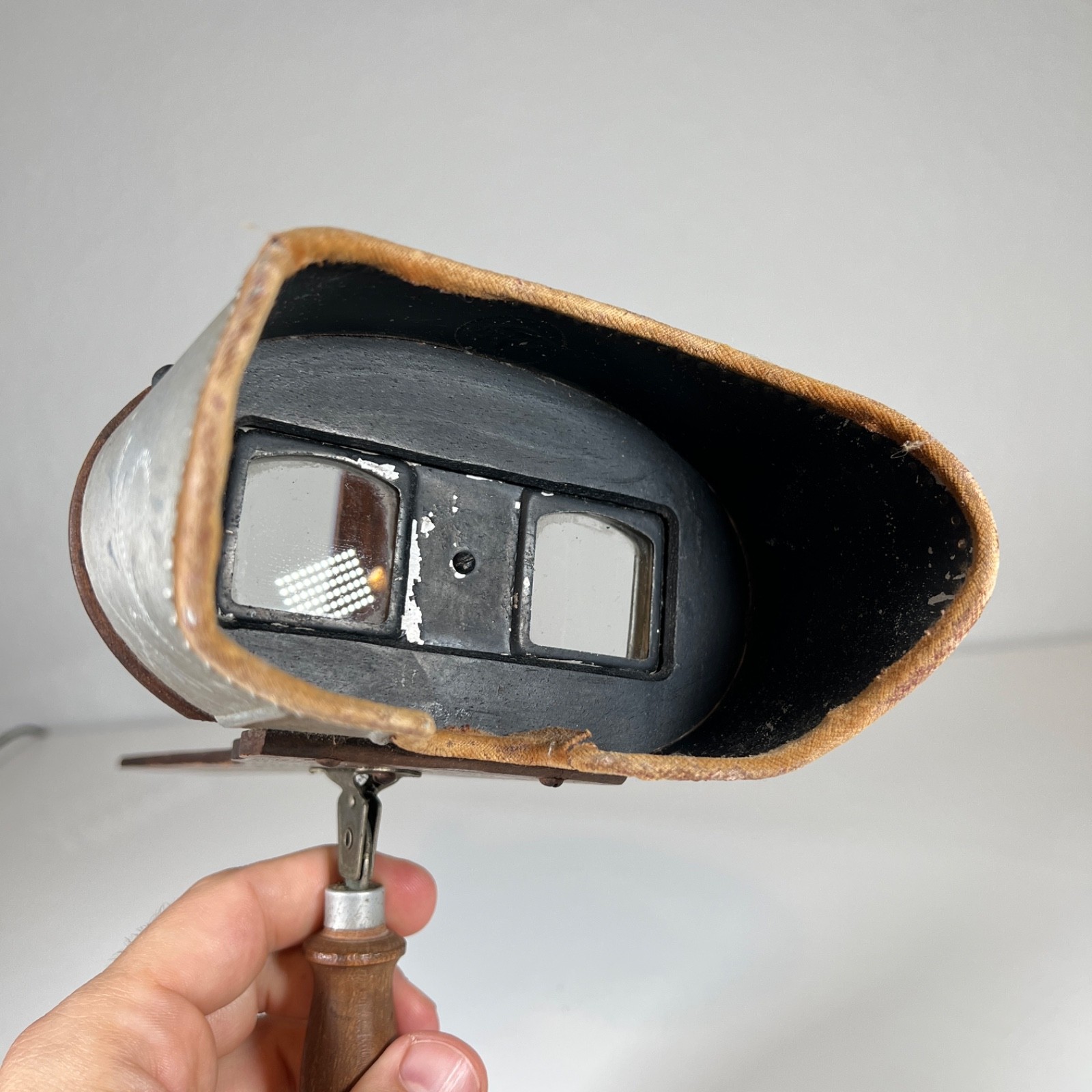 Antique Monarch Stereoscope Viewer Dr Wells Meyrowitz – Card Holder Missing Nail