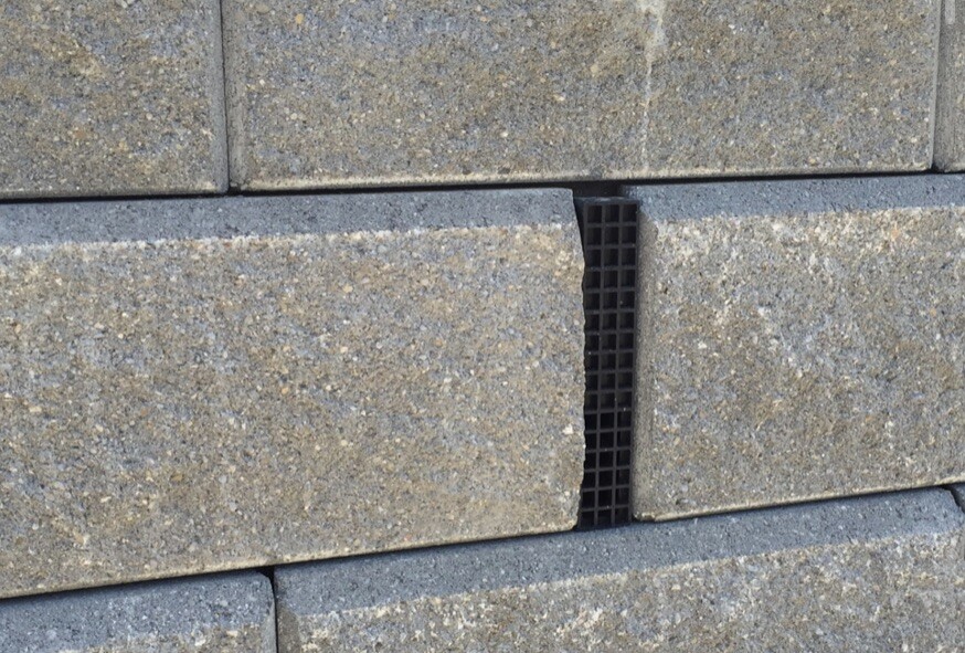 Wall Drain Pro Segmental Retaining Wall Drain Black