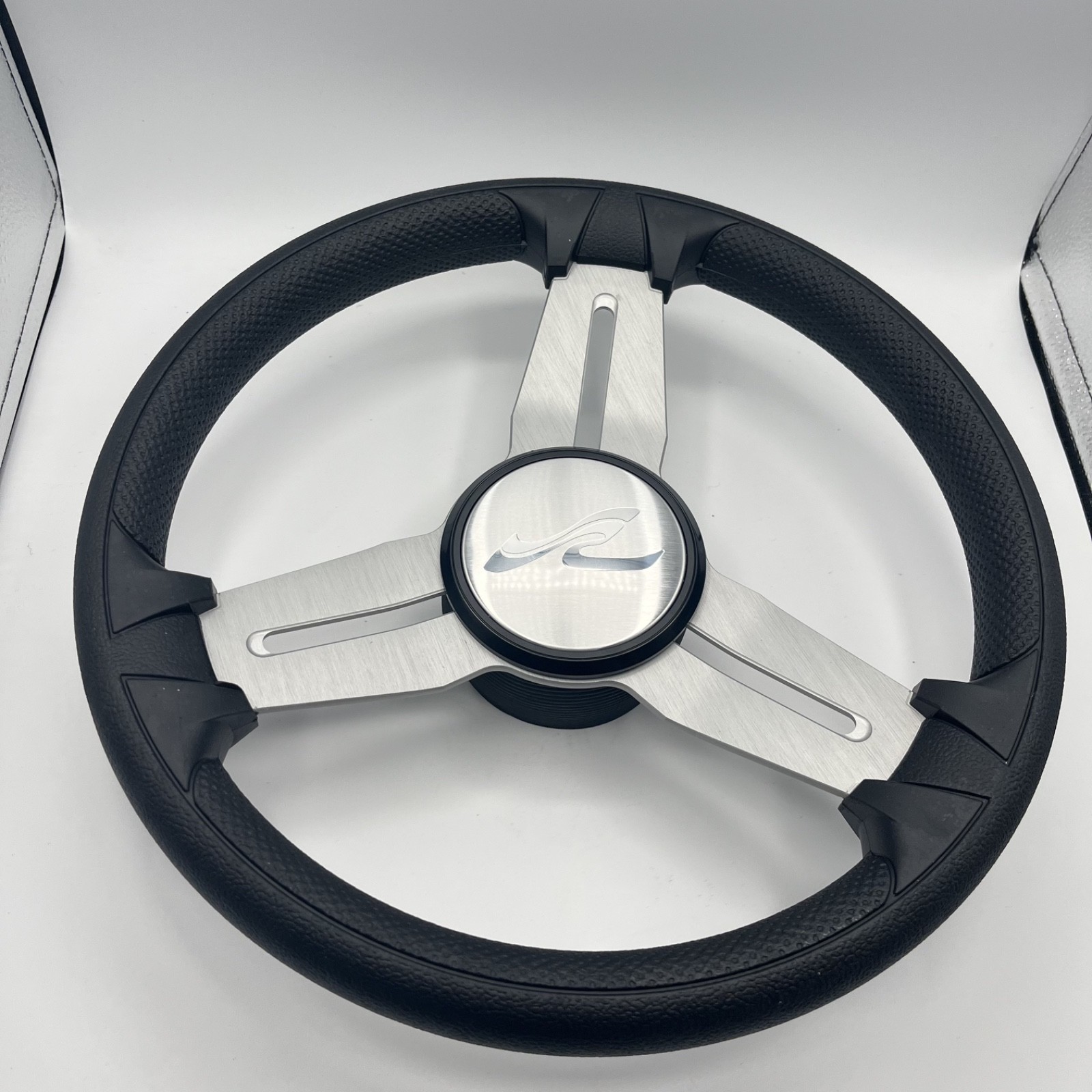 Model 15 Marine Steering Wheel Brush Alum Spokes | Sea Ray Boats Logo | KEYED