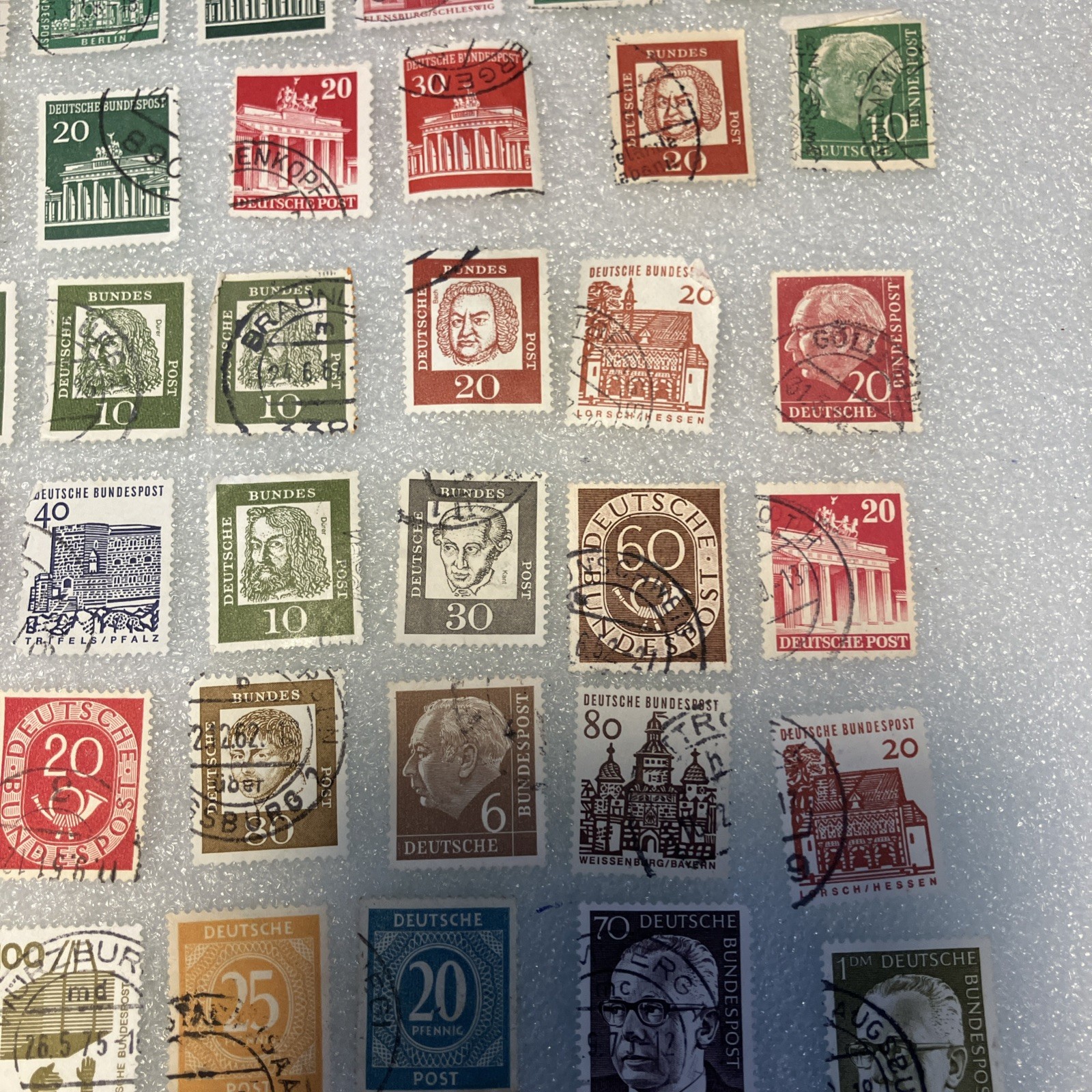 55 USED/Cancel Small West Germany Deutsche Bundespost 1945-1985 Stamps. $1Ships.