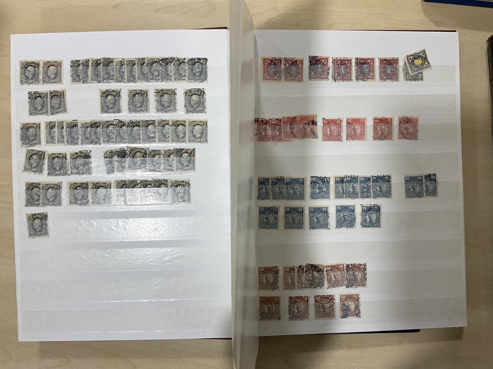 Sweden stamps. Vintage. 4 stock books/album. 4.8kg. BG97*