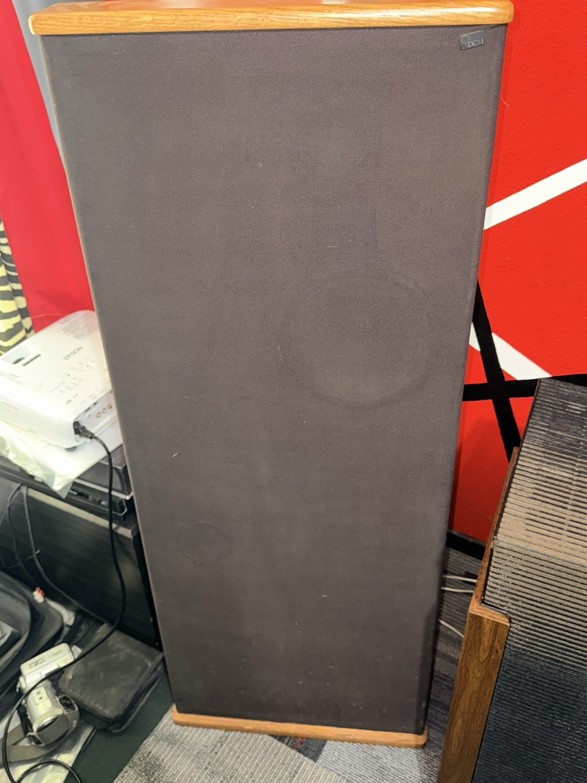 DCM TimeFrame TF1000 Vintage Floor Standing Speakers (Pair of TF1000 Model)