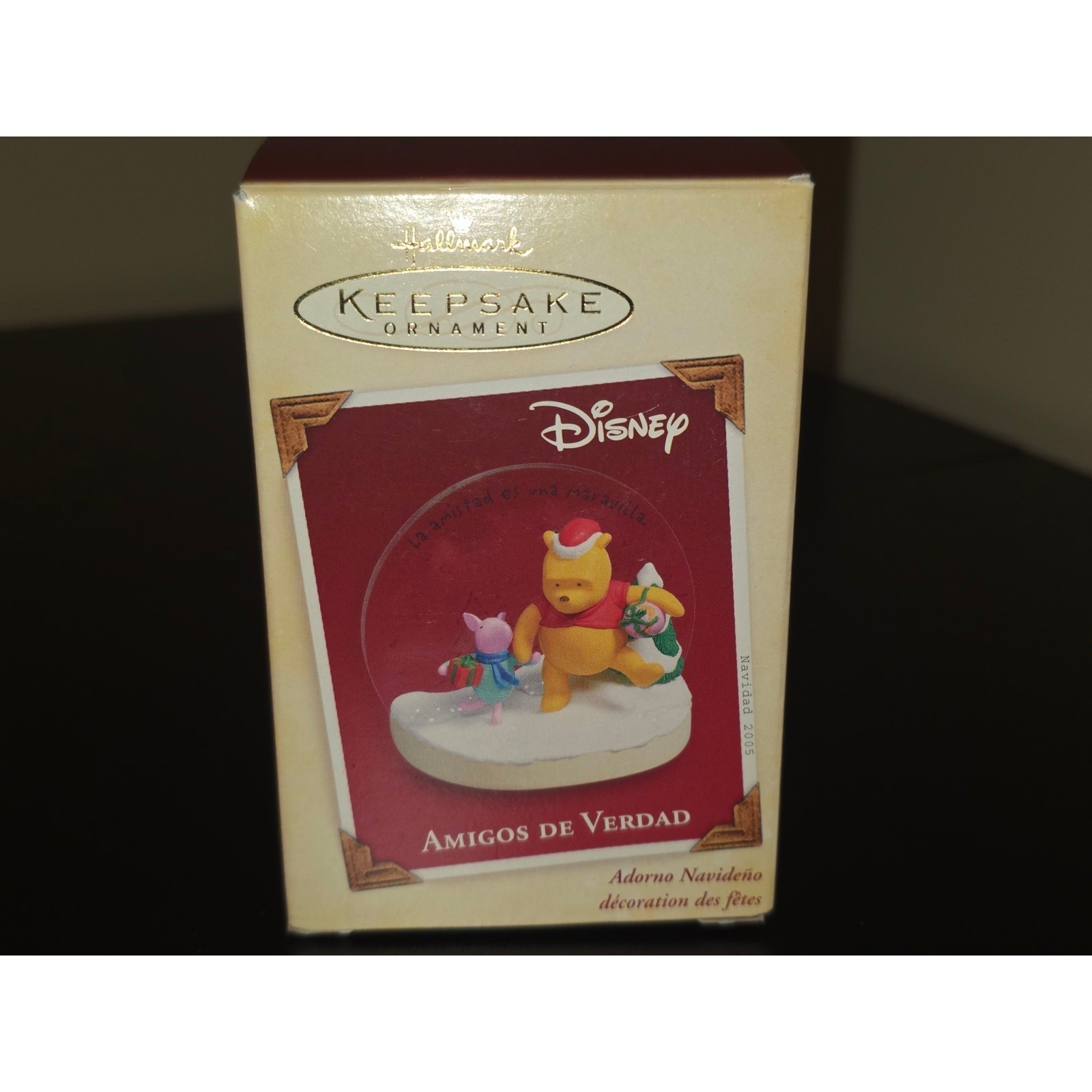 Hallmark Keepsake 2005 Disney Winnie the Pooh Amigos de Verdad Ornament QXG4655