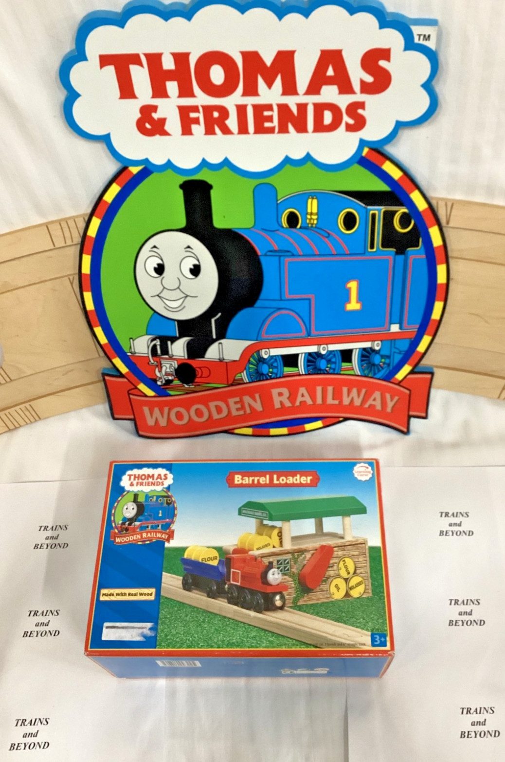 Barrel Loader - LC99322 - Thomas & Friends Wooden Railway by Learning Curve  New