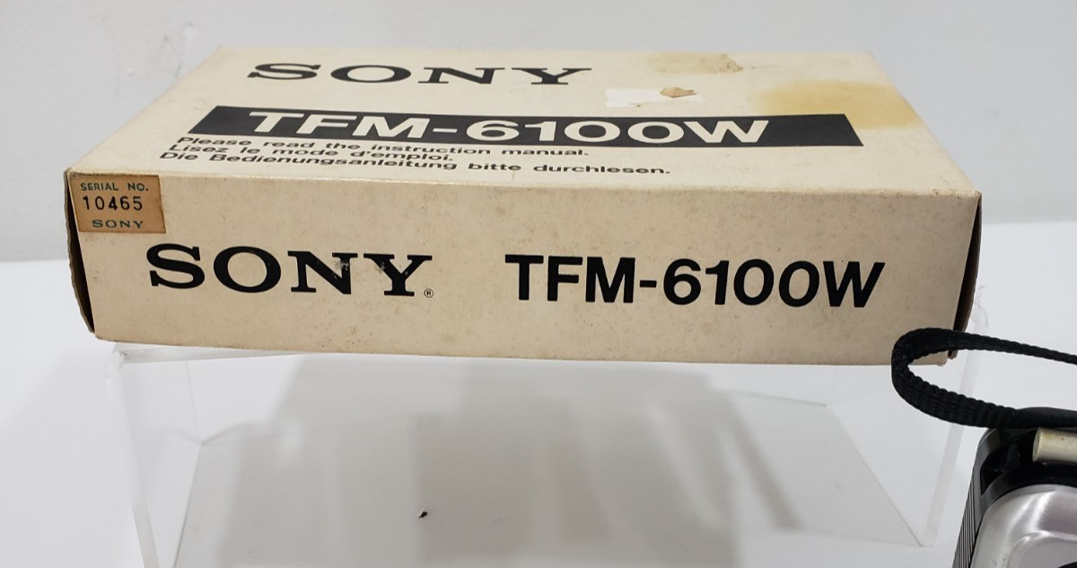 Vintage Sony radio TFM6100W NOT tested with original box Am/Fm