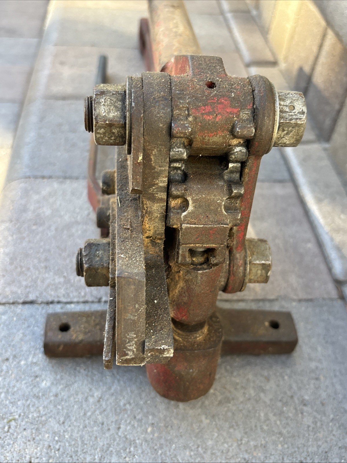 Bohn Combi 4 in 1 Multi Tool Strapmaster Cutting, Bending, Punching Twisting