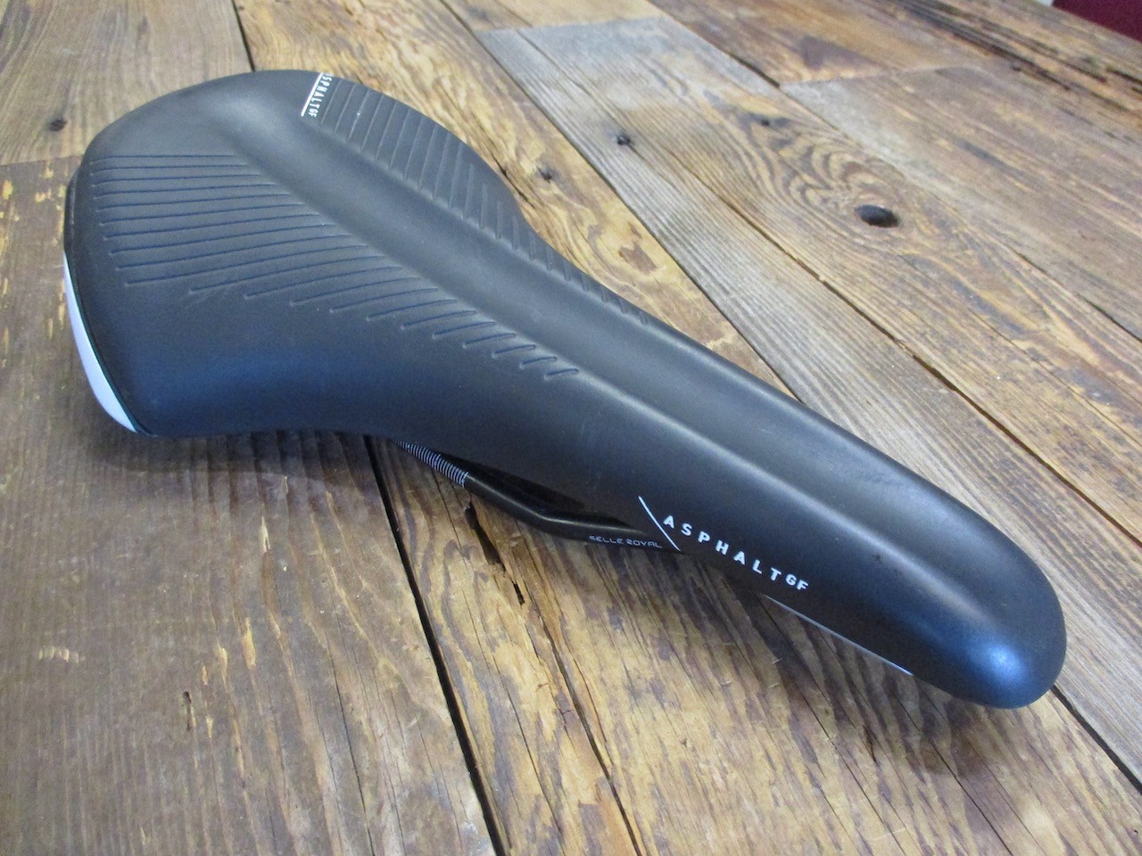 Selle Royal Asphalt GF road saddle, steel rails, 2017