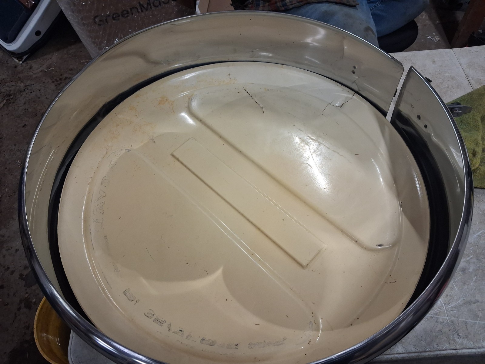 1971-1996 Chevrolet GMC G10 G20 G30 Van Hard/Solid Rear Spare Tire Cover