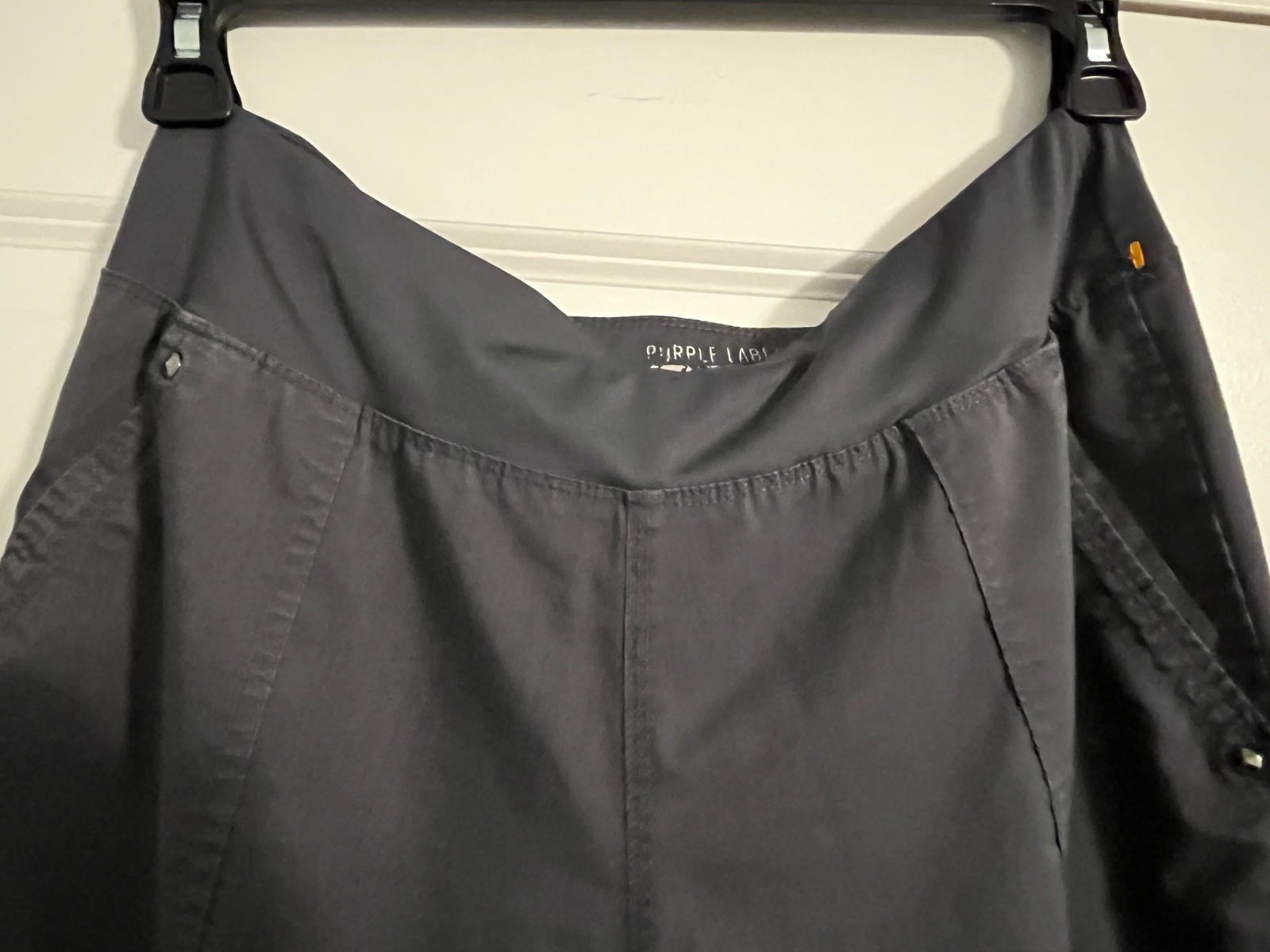 Purple Label Yoga by Healing Hands Grey Size M