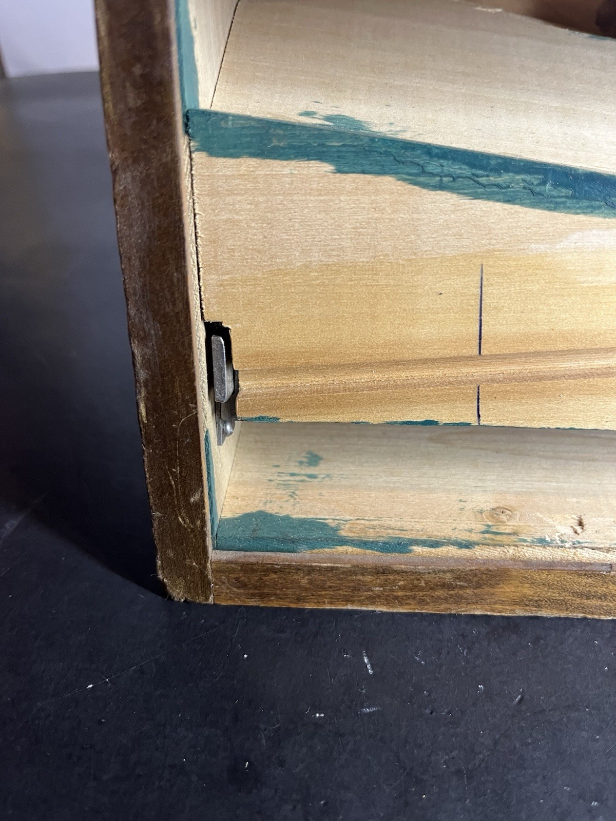 Wooden Small Countertop Trade Simulator. Handmade? Very rare very cool.