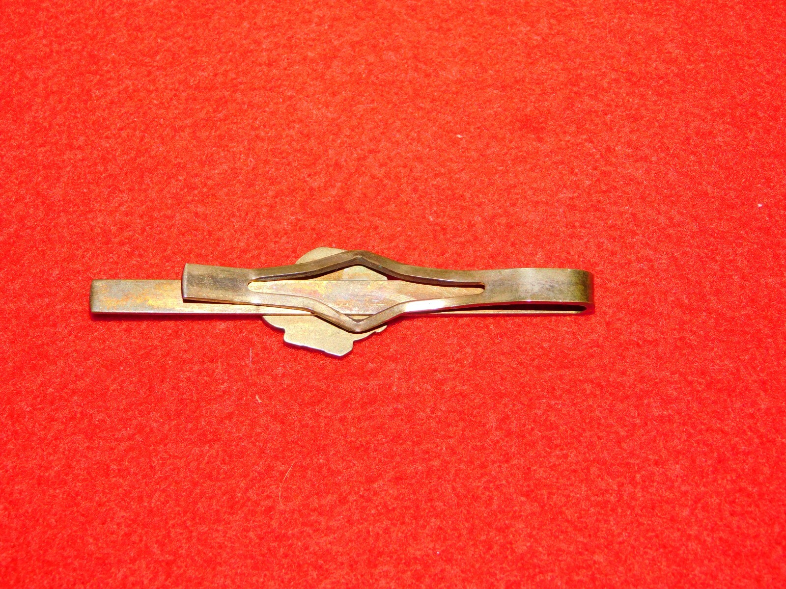 VINTAGE 2 3/4" LONG GE GENERAL ELECTRIC METAL TIE CLASP