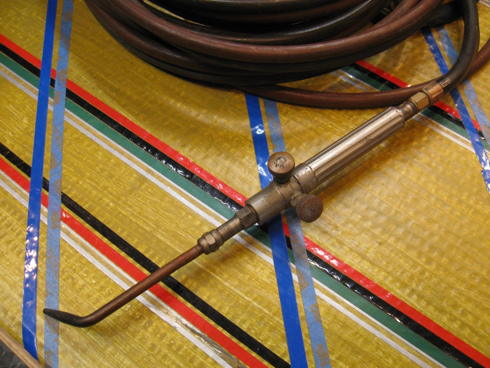 Gas Welding Torch and 25' Hose. Good used.