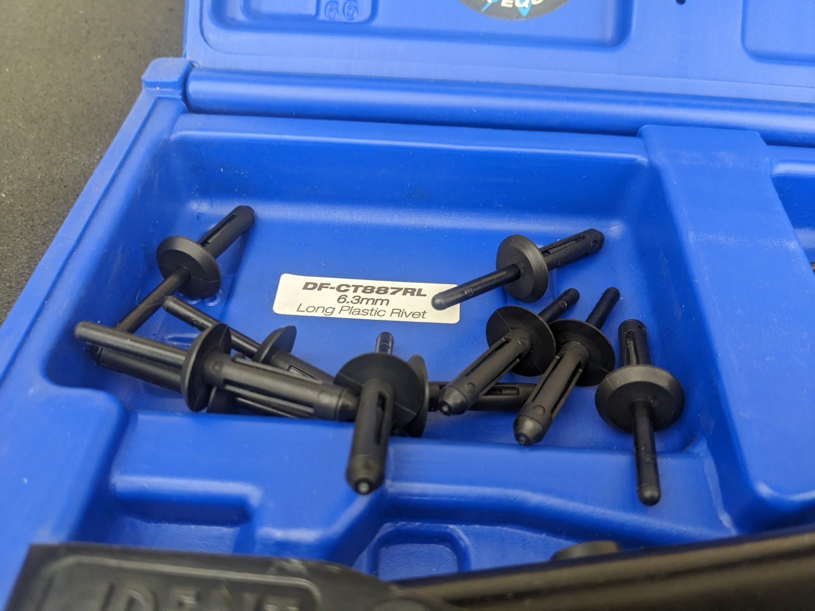 #bm855 Spitznagel Dent Fix DF-CT887 Slimline Plastic Riveter