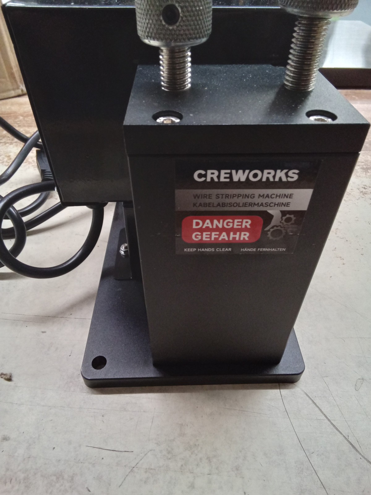 Creworks 200W Automatic Wire Stripper 0.04–1" Wsm-Es30-Us SS030