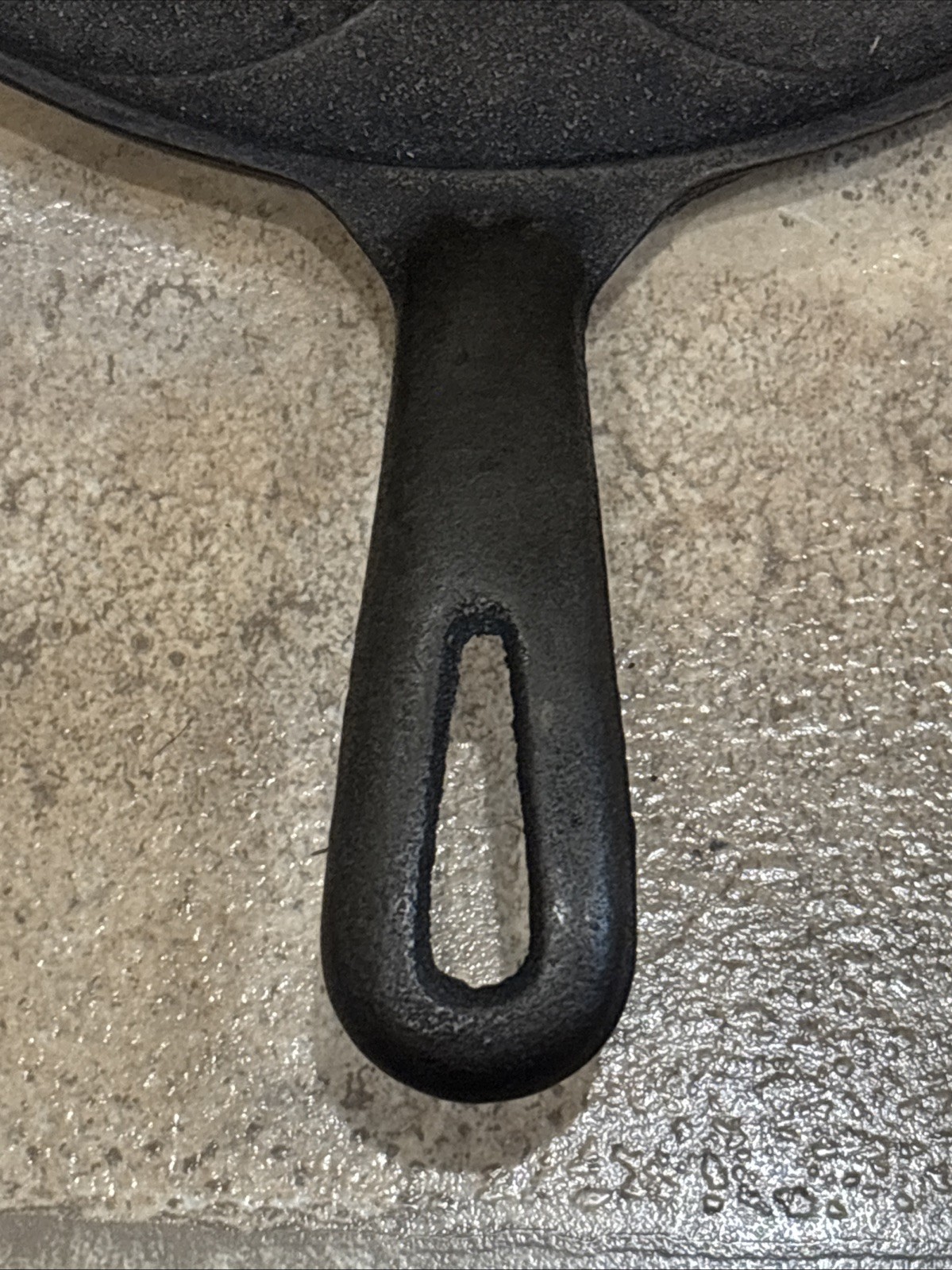 Vintage Unbranded Cast Iron Pancake Plett Pan - Marked Made In USA