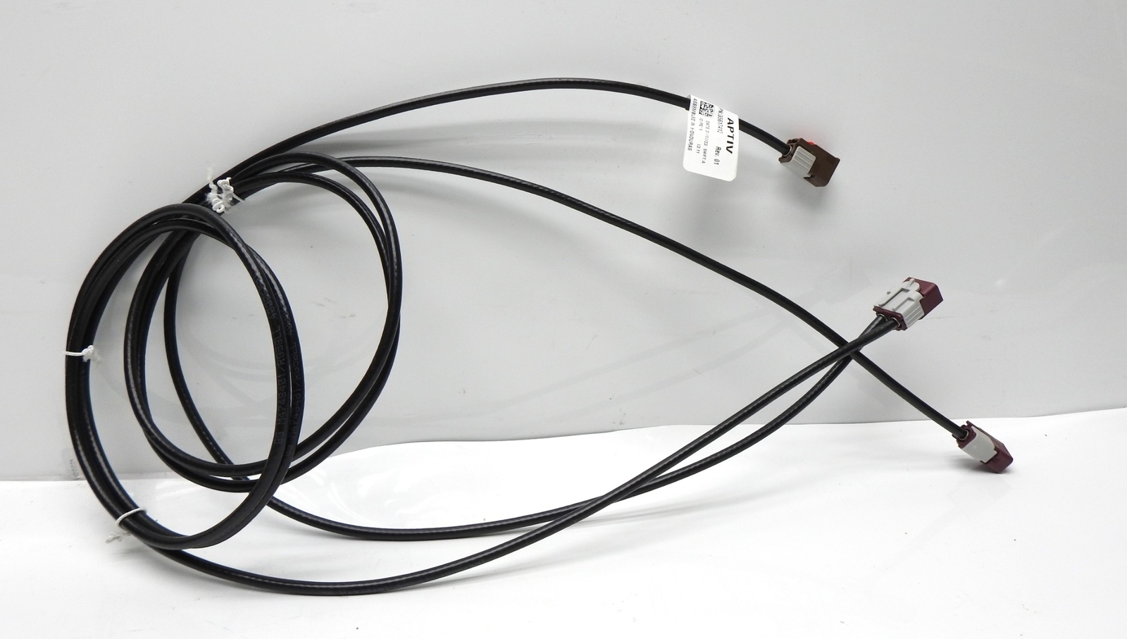 Digital Radio and Navigation Antenna Cable Aptiv 35617413 - NEW