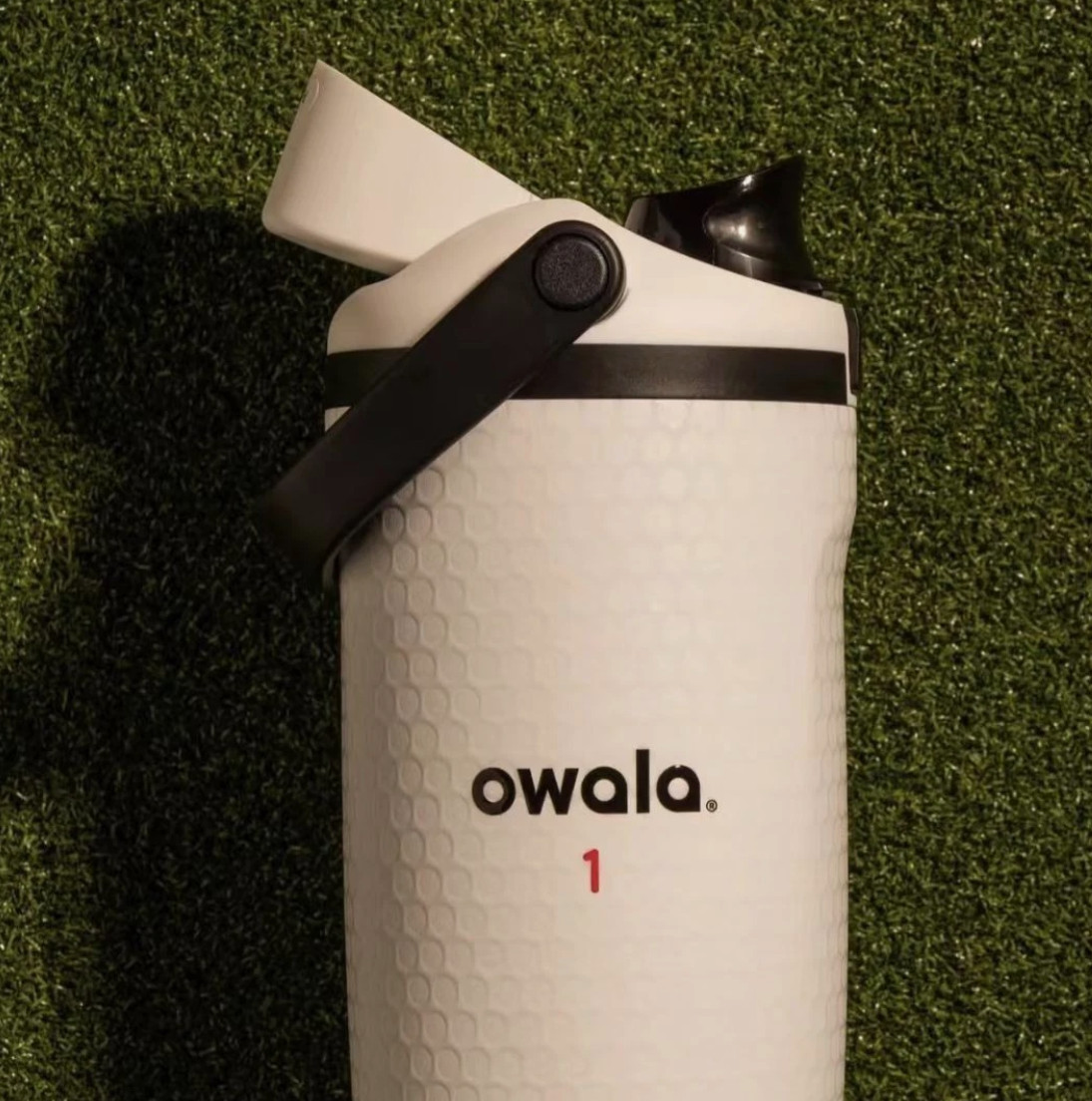 New Owala Fairways For Days FreeSip Sway Golf Water Bottle 30oz Gift