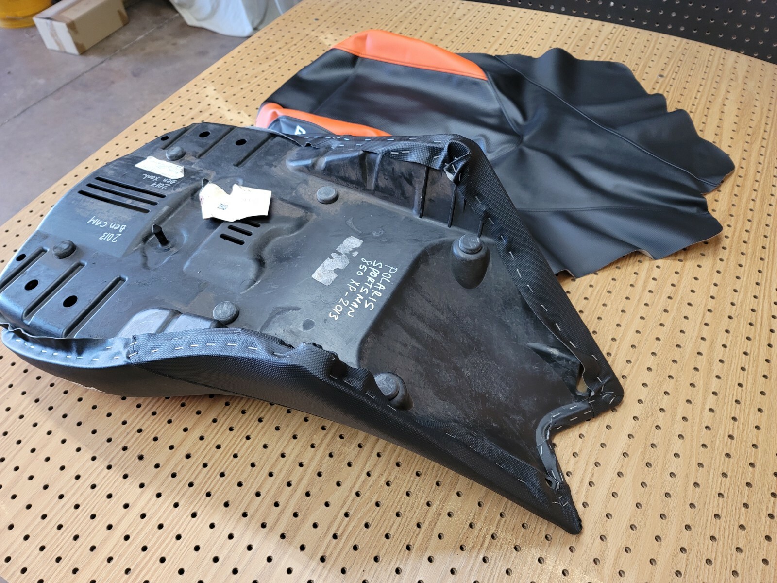 POLARIS SPORTSMAN 550 850 1000 XP SEAT COVER 2009 TO 2017 (BLACK&ORANGE) [P*-21]