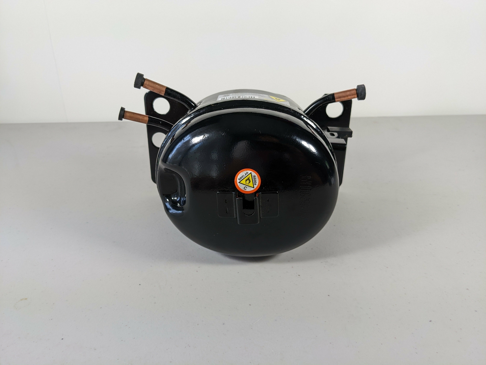 Sikelan QD35Y11G Refrigeration Compressor 1/12HP 229BTU 110-120V R600a LBP