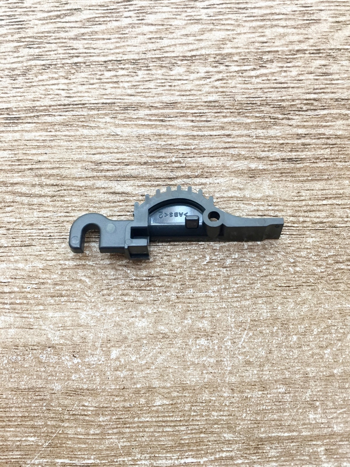06AEG439 Mitutoyo Digimatic Caliper Replacement Part Roller Hook