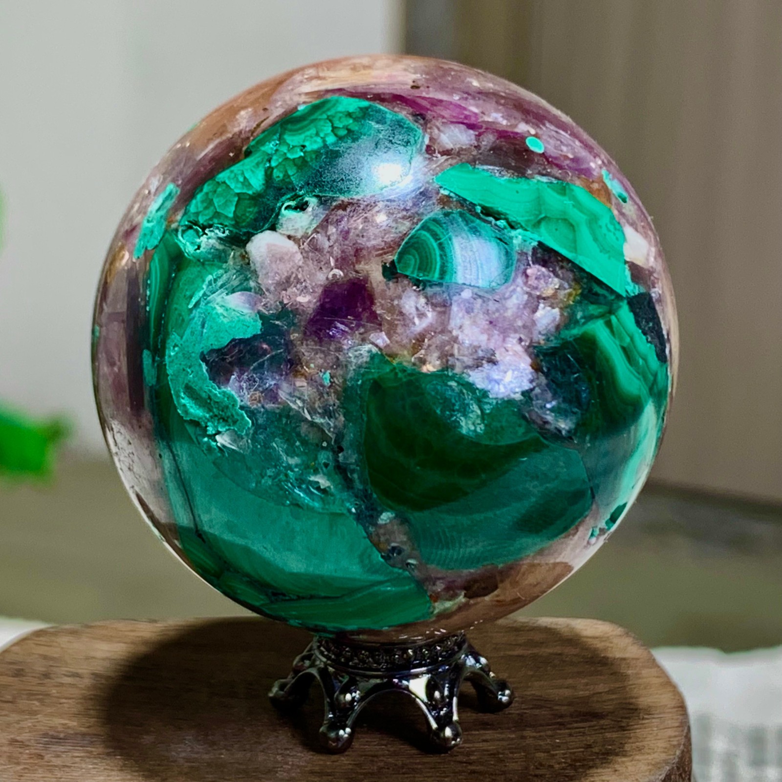 108G Newly discovered rare malachite purple mica symbiotic sphere restoration