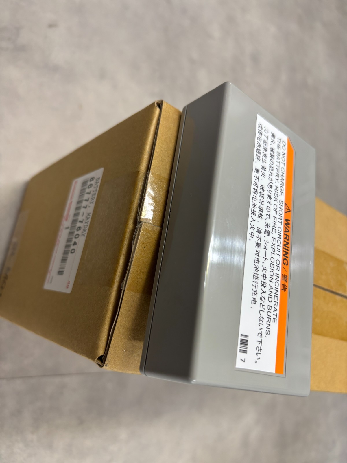 TOYOTA Genuine OEM Battery Mayday Safety Module 4Runner Camry Avalon 86777-76040