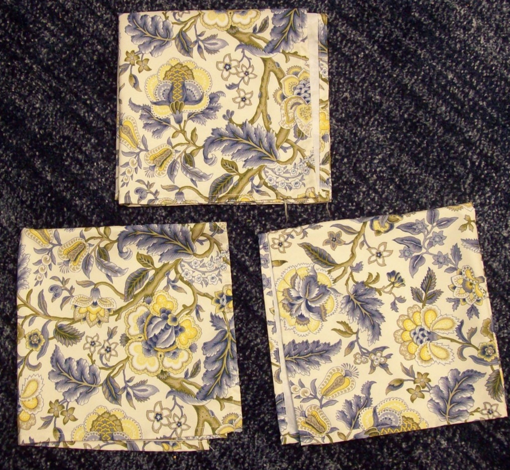 Waverly Imperial Dress Porcelain Table Napkins (3)~MINT