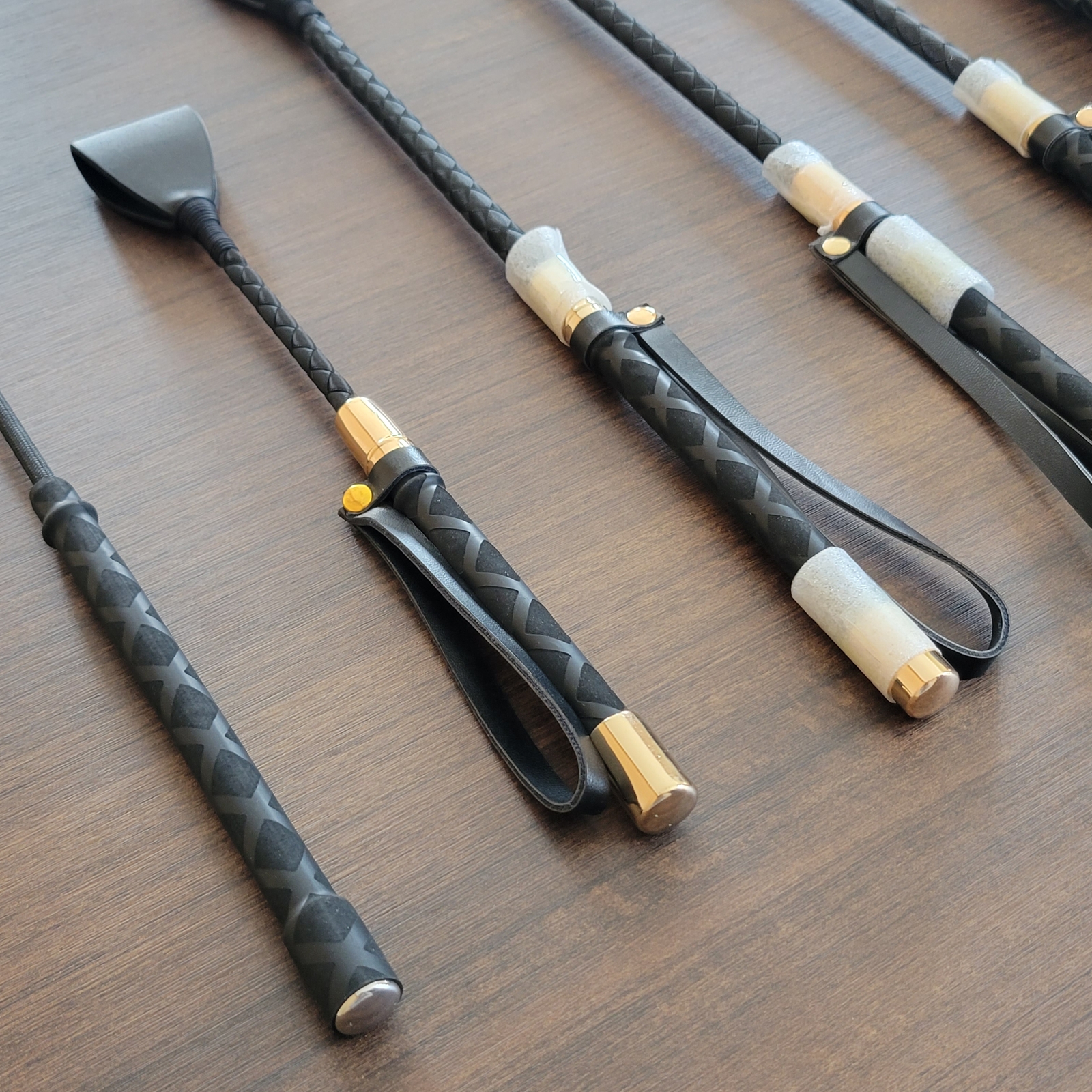 Horse Riding Crop Whip PU Leather Straight Whip Women Flogger for Equestrian Hot