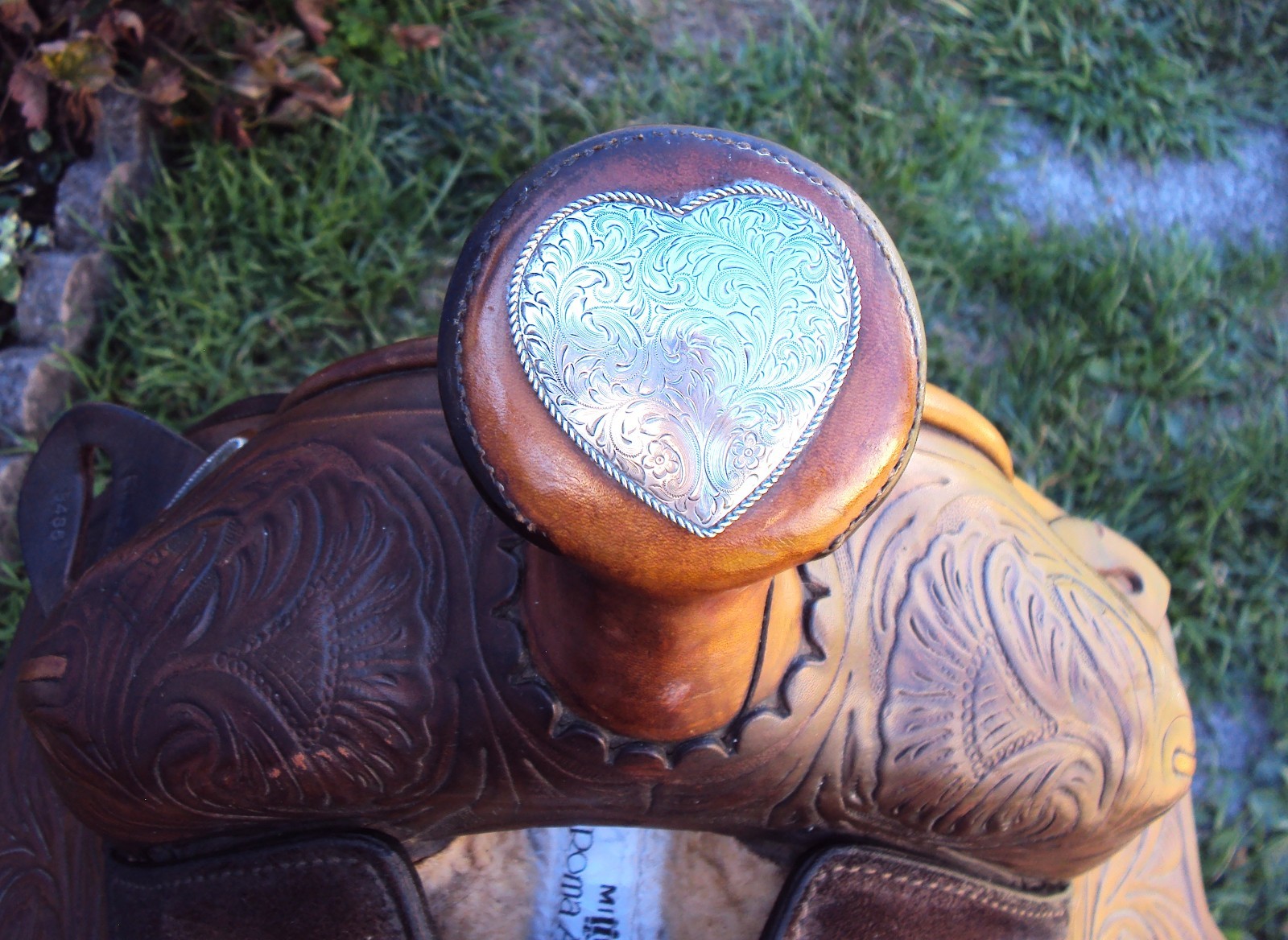 SIMCO Western Show / Parade Saddle- 15" -SILVER HEARTS- Tooled Design -STUNNING!