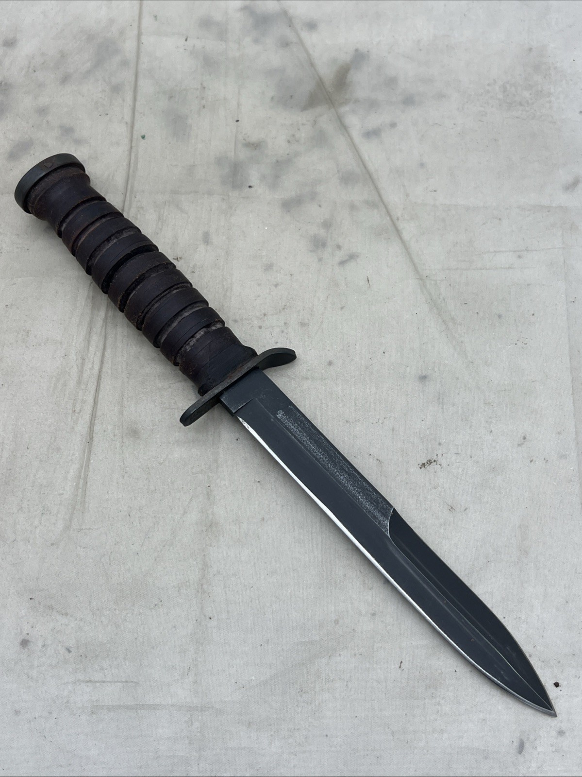 1990s US M3 Camillus Fighting Knife With Sheath (FF162