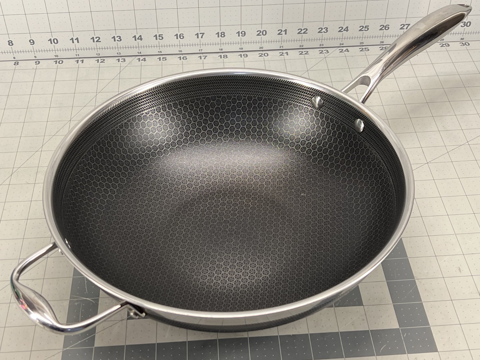 HexClad Hybrid Nonstick 12-Inch Wok Frying Pan (No Lid) - Used!