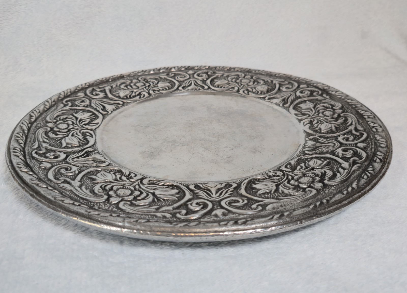 Vintage Wilton Armetale RWP Serving Bowl Tray Set Floral Scroll Aluminum USA