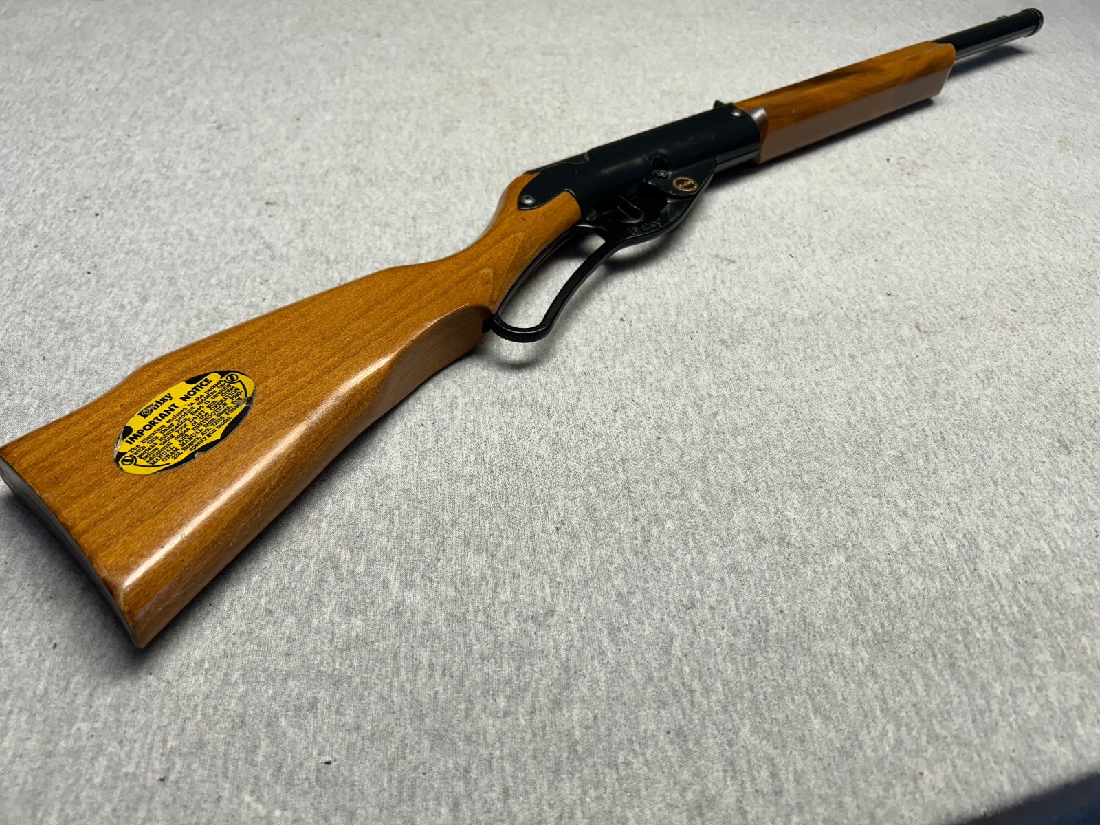 Vintage Working Daisy Model 96 .177 Cal BB Gun Air Rifle, Near Mint Condition