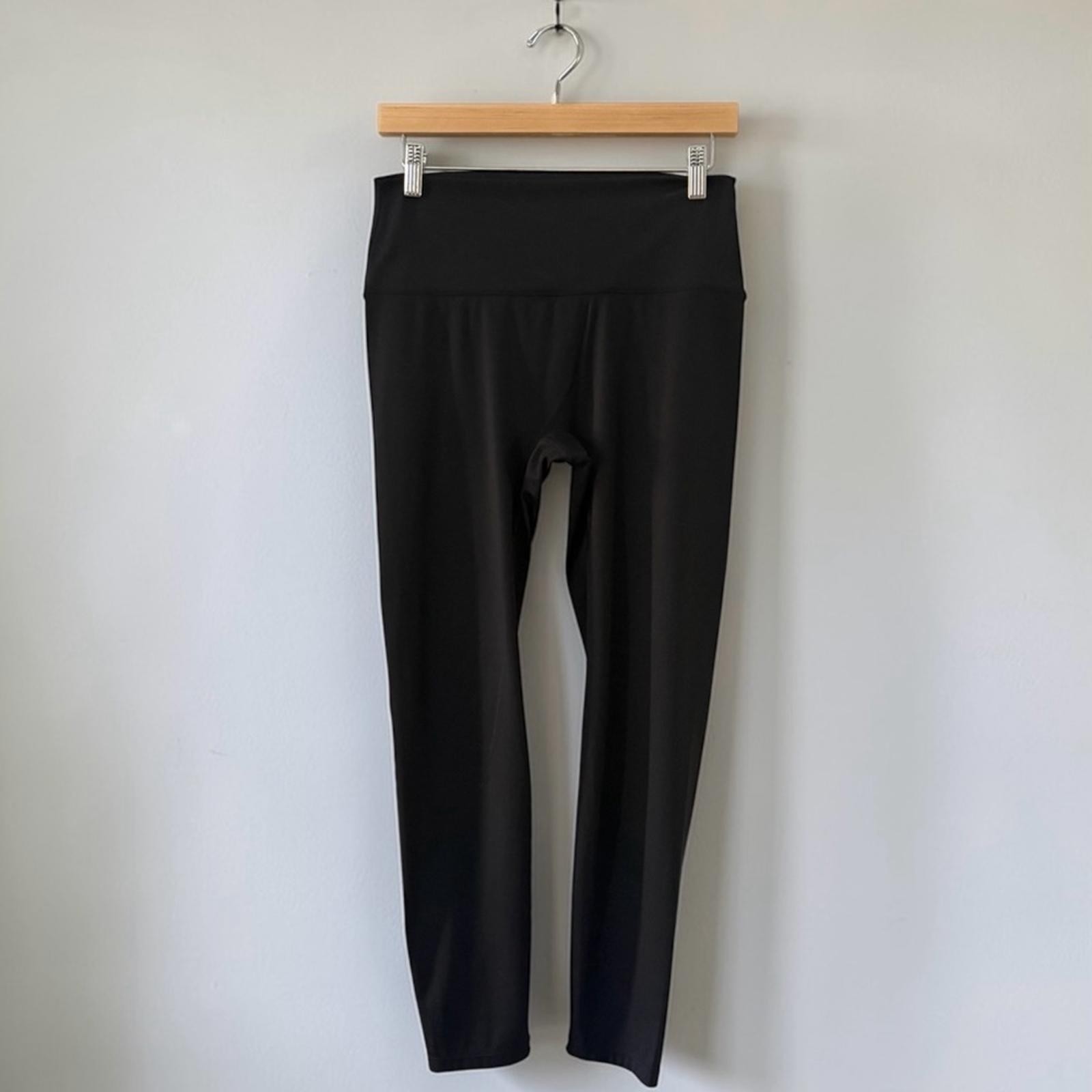 Lululemon Women’s Black Leggings! Size 12!