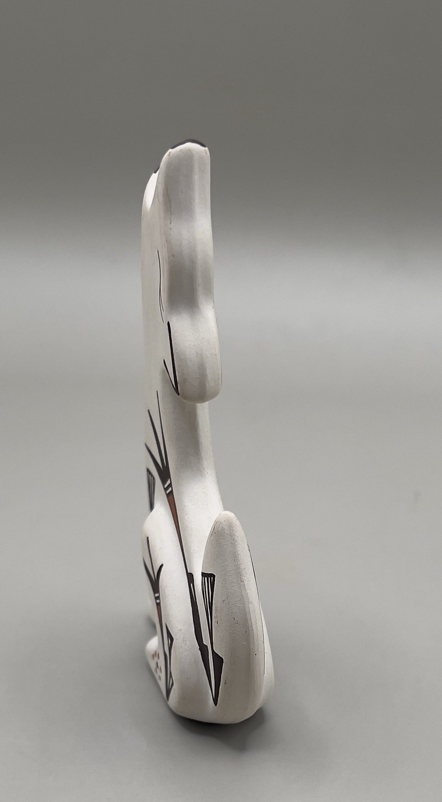 VTG Acoma New Mexico Art Pottery Howling Wolf Figurine Sign by P. Iule 4.25”