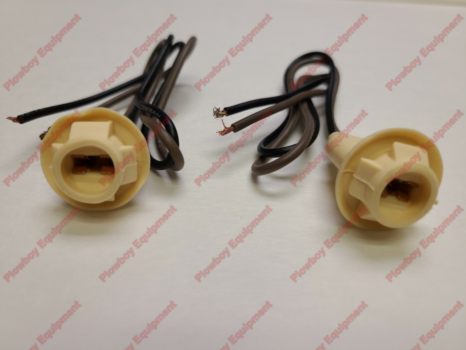 Wiring Harness Socket for Marker Parking License Plate Light GM Car Truck Pickup