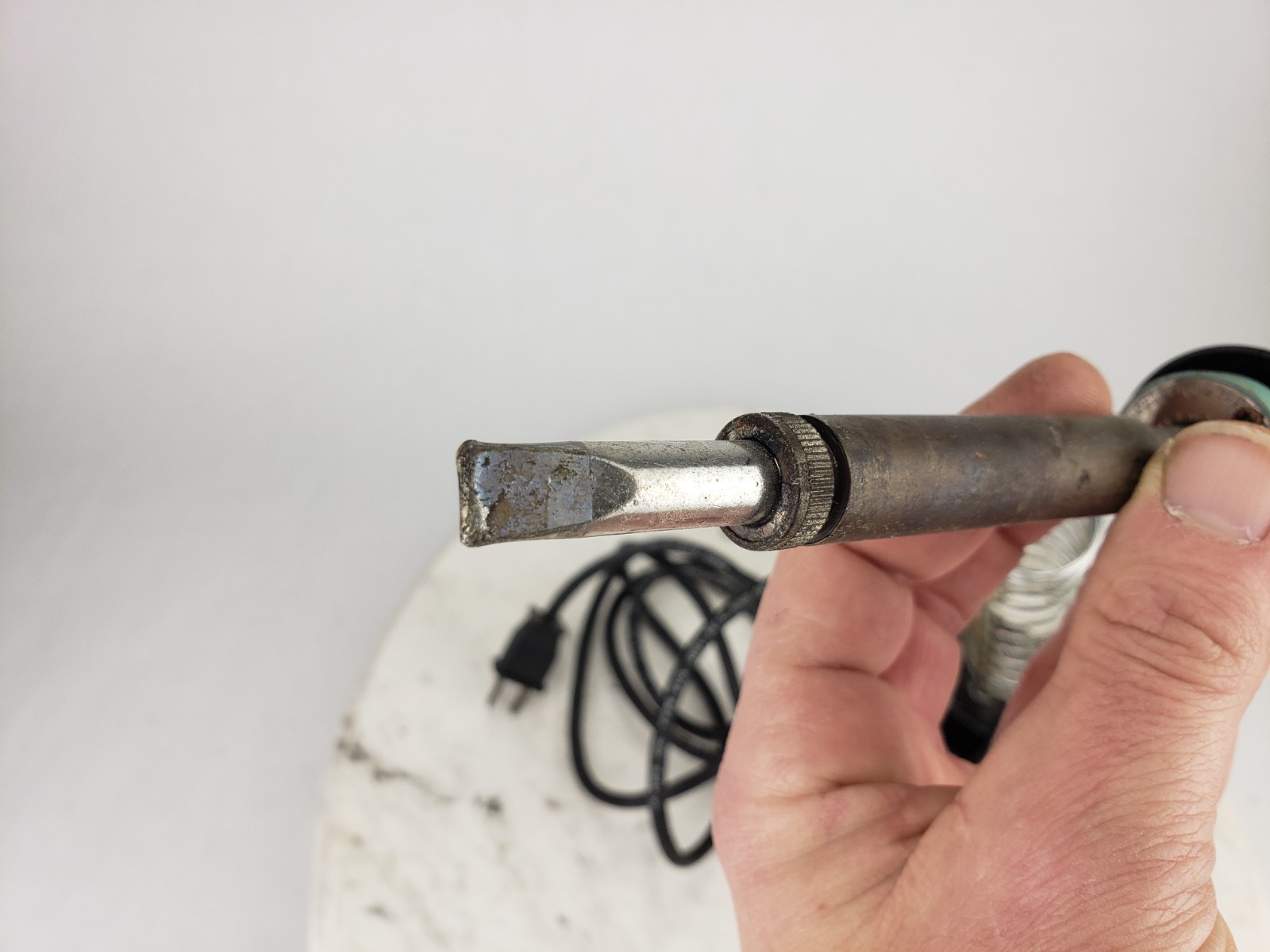 Weller W-100 100 Watt 120 Volt Heavy Duty Soldering Tips & Temperature Control