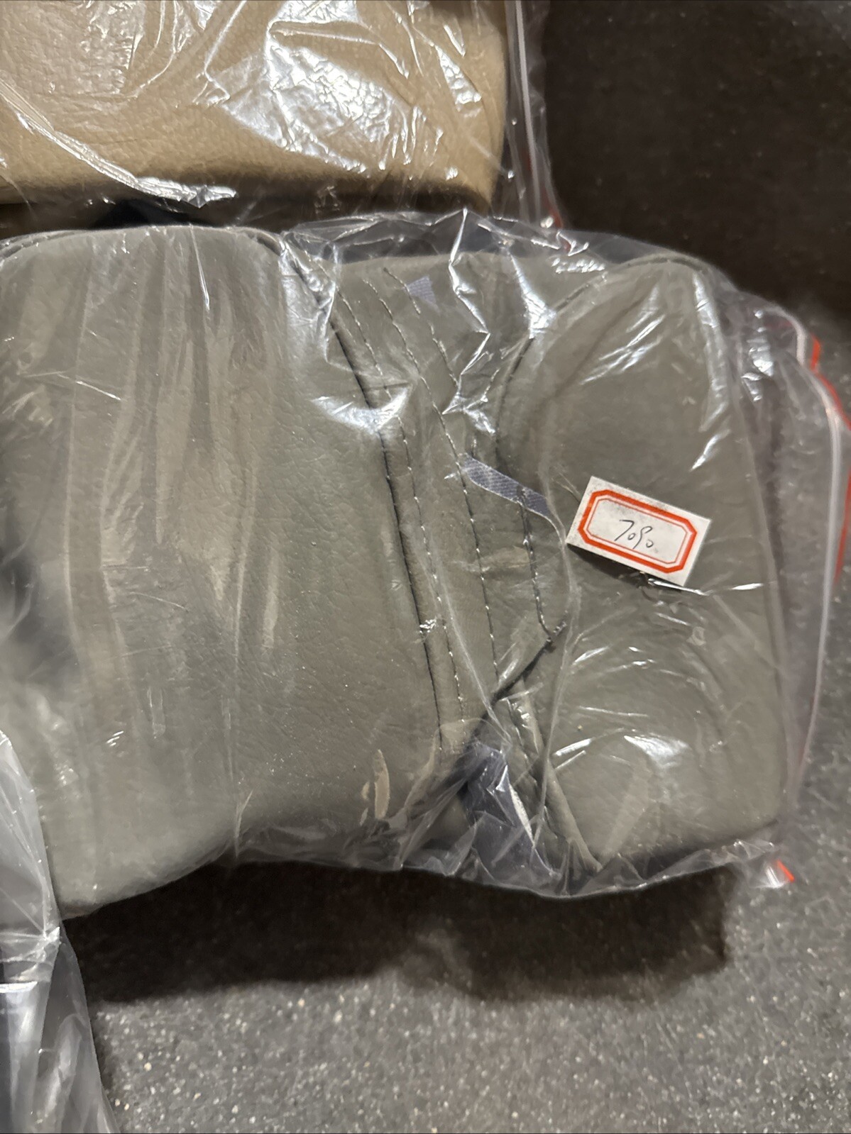 POWER ACOUSTIK HR-71CC 7" CAR HEADREST MONITOR LEADED IN A LEATHER HEAD REST NEW