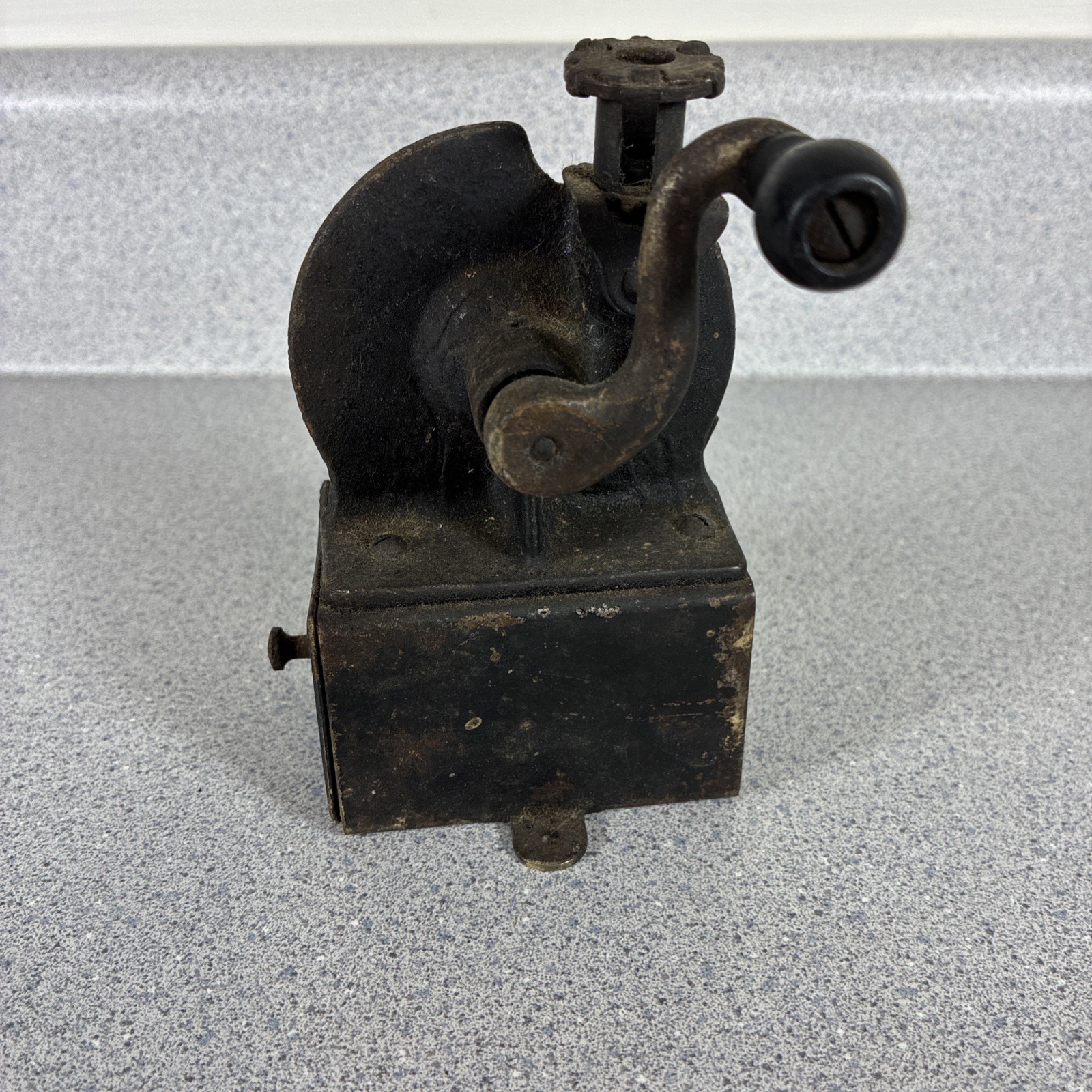 U.S. Automatic Pencil Sharpener Cutter APSCO circa 1906 Vintage Antique Retro