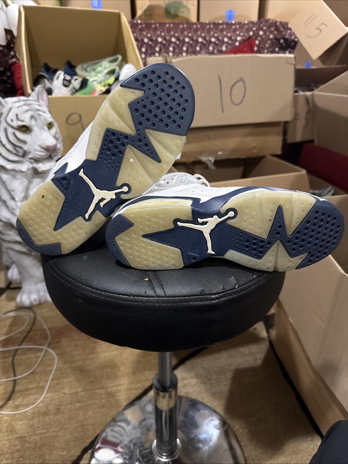 Air Jordan 6 Retro White Midnight Navy GS Size 6Y Basketball Shoes