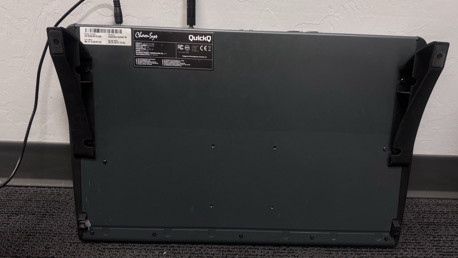 ChamSys QuickQ 20 DMX Lighting Console Flight Case WiFi HDMI Out RDM sACN MIDI