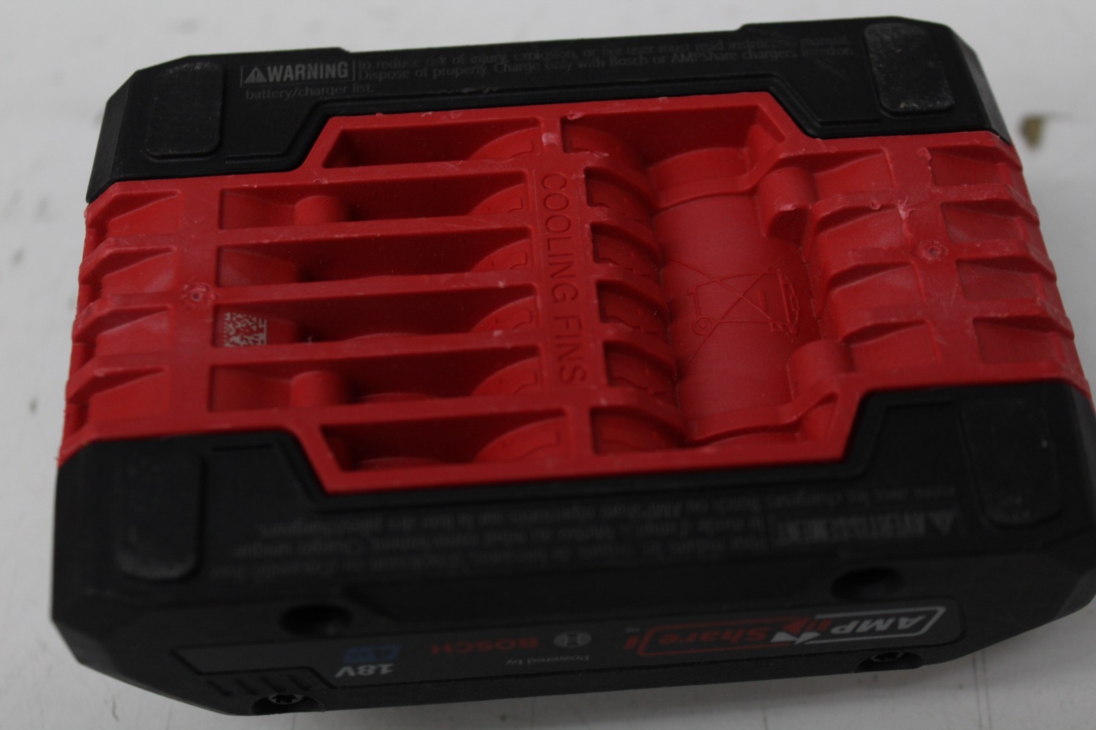 BOSCH CORE 18V 4.0 Ah Battery GBA18V40-2P 2 Pack NEW - NO BOX - FREE SHIPPING