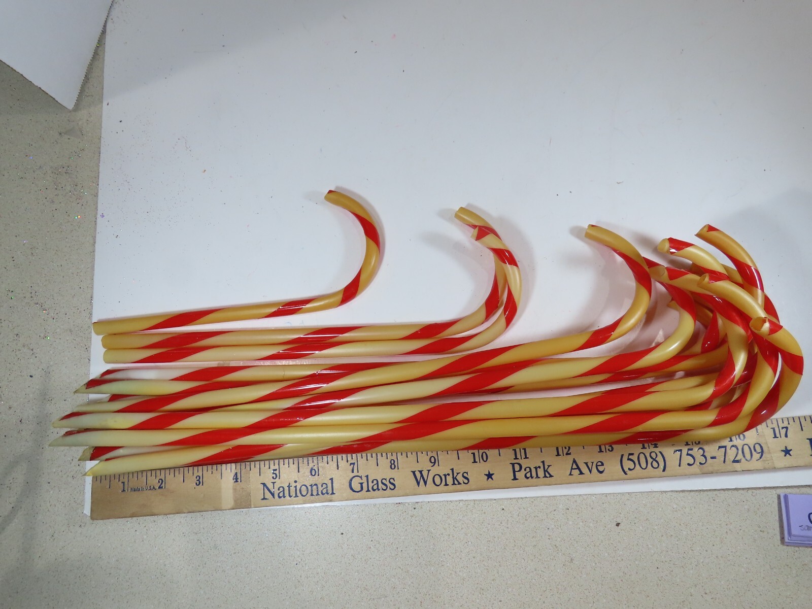 Candy Cane Lawn Ornaments Christmas Decor Plastic Lot Assorted Sizes C9374